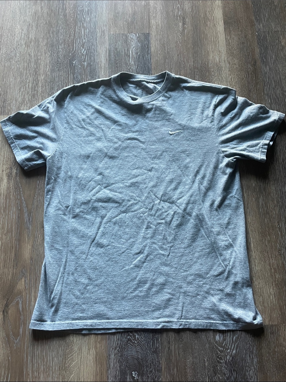 NIKE mens shirt